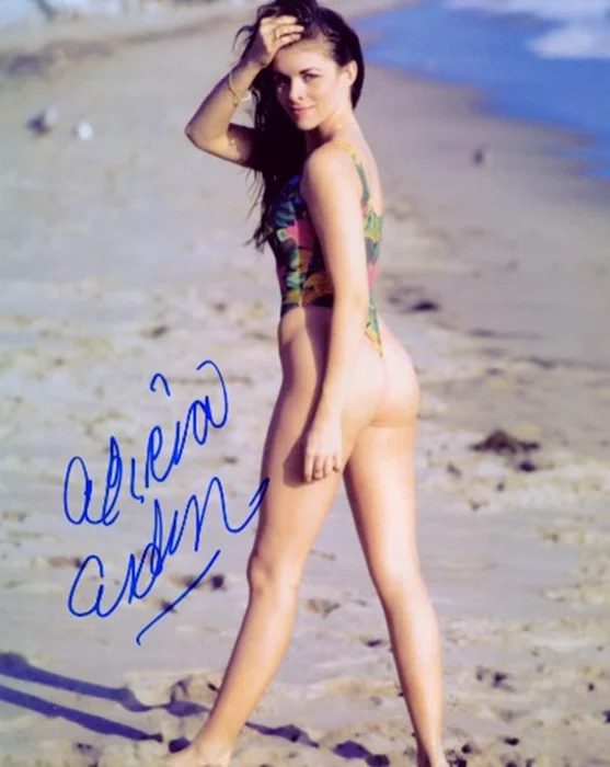 Alicia Arden autograph