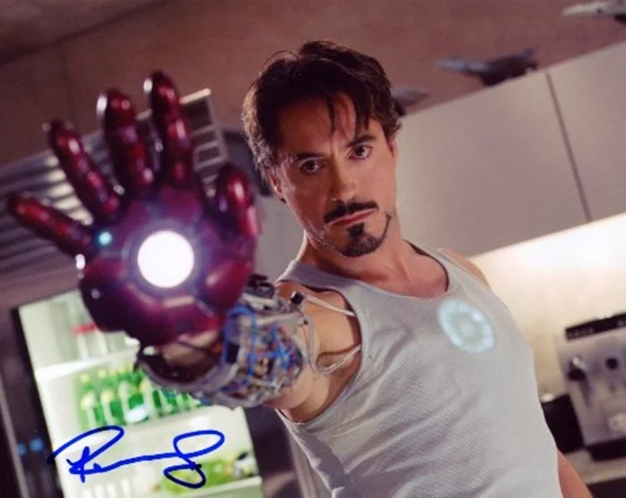Robert Downey Jr. autograph