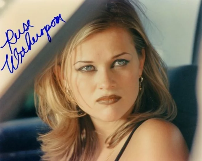 Reese Witherspoon autograph