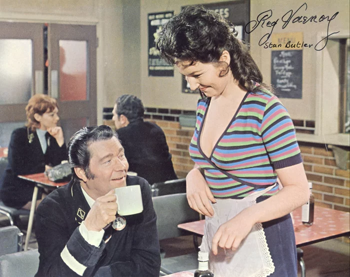 Reg Varney autograph