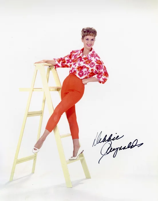Debbie Reynolds autograph