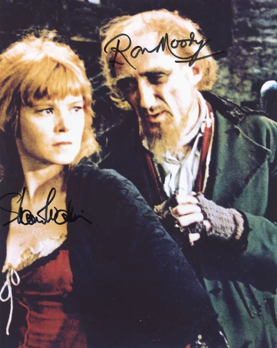 Oliver! autograph
