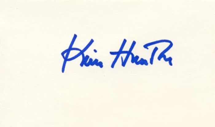 Kim Hunter autograph