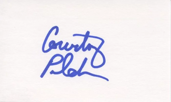Courtney Peldon autograph