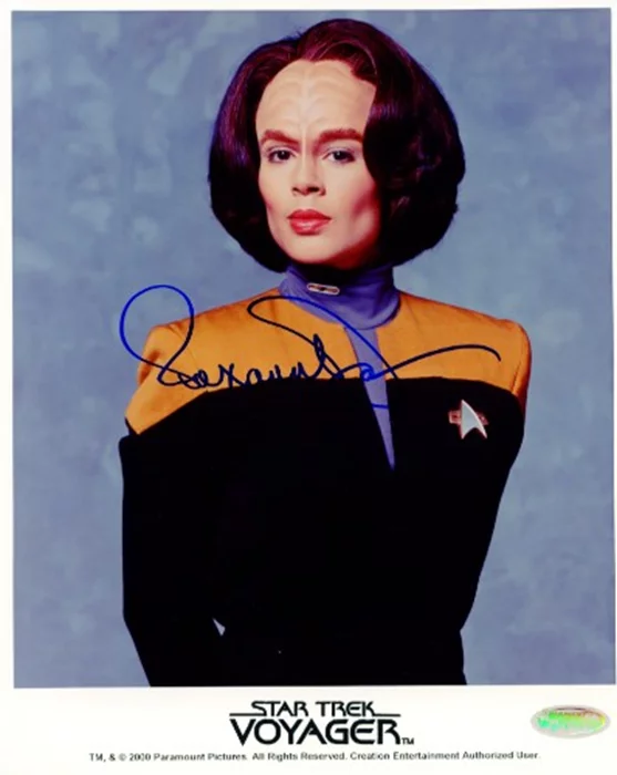 Roxann Dawson autograph