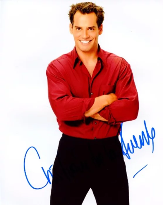 Cristian De La Fuente autograph