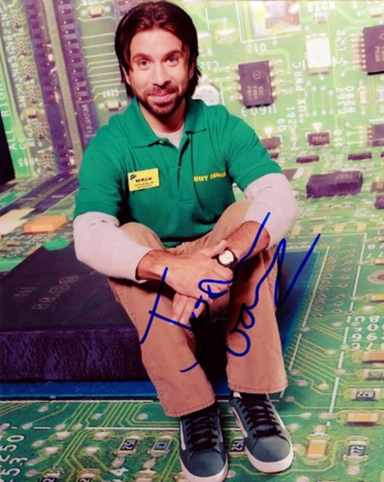 Joshua Gomez autograph