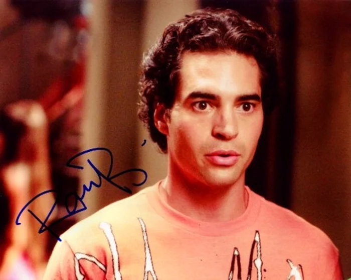 Ramon Rodriguez autograph