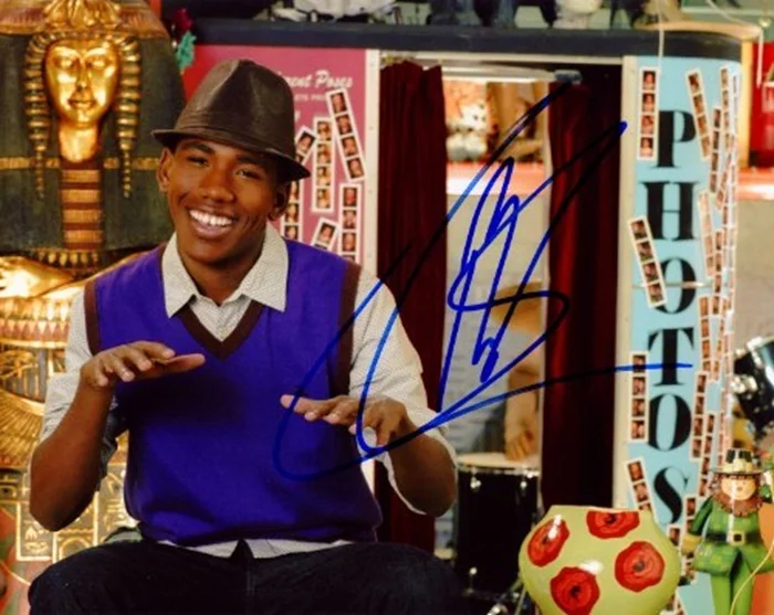 Brandon Smith autograph