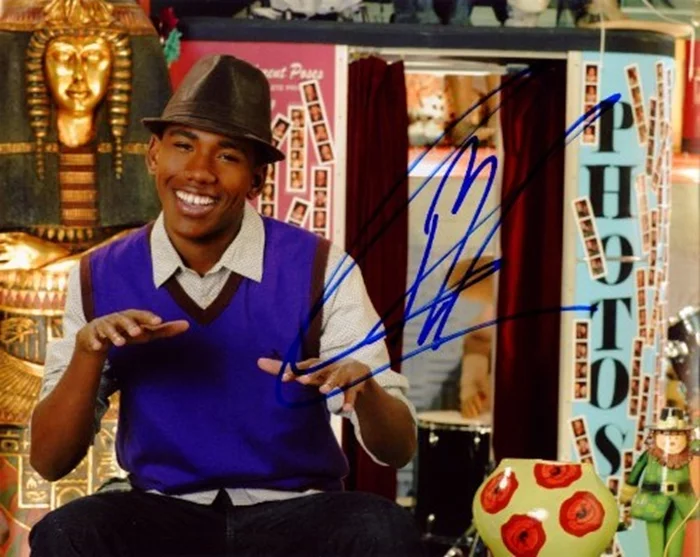 Brandon Smith autograph