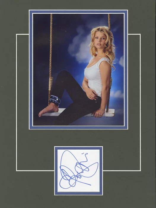 Jessica Simpson autograph