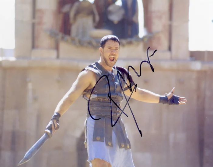 Russell Crowe autograph