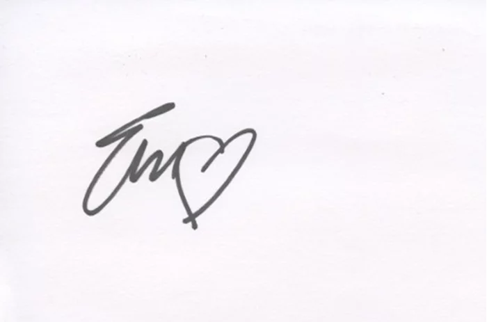 Emmanuelle Chriqui autograph