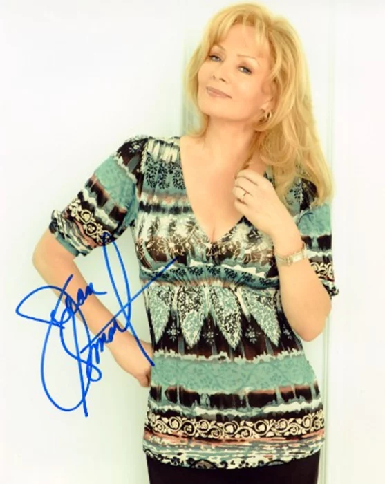 Jean Smart autograph