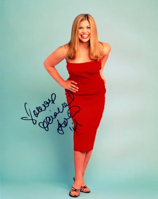 Danielle Fishel autograph