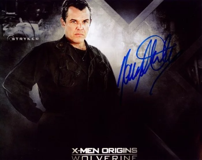 Danny Huston autograph