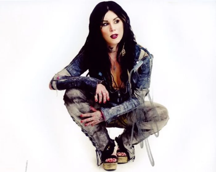 Kat von D autograph