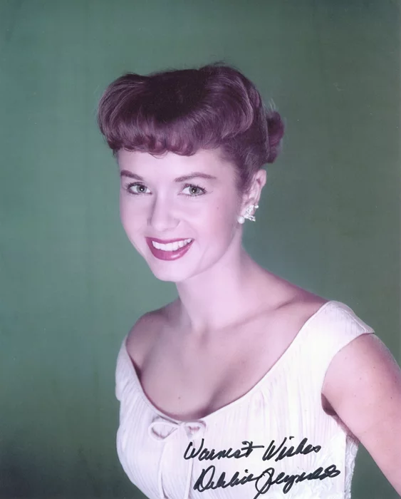 Debbie Reynolds autograph