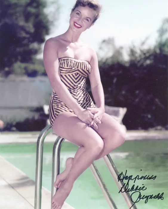Debbie Reynolds autograph