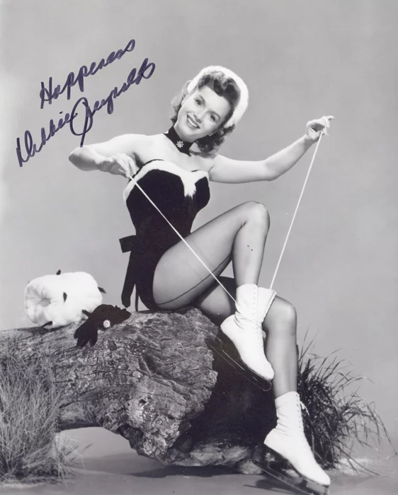 Debbie Reynolds autograph
