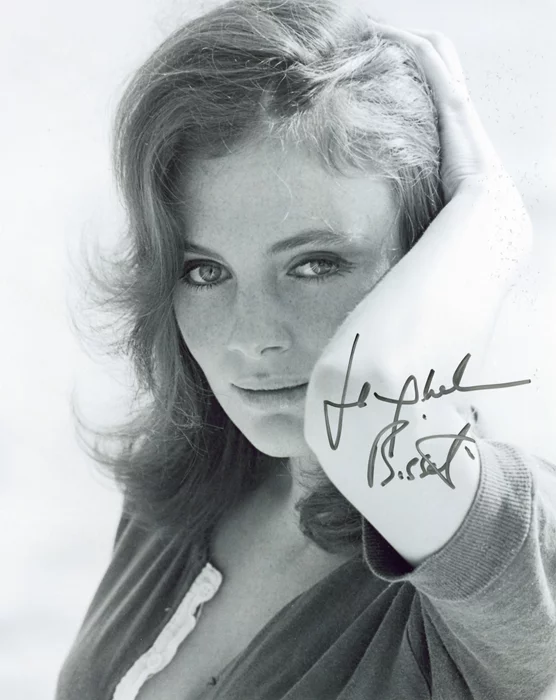 Jacqueline Bisset autograph