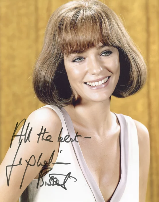Jacqueline Bisset autograph