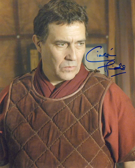 Ciaran Hinds autograph