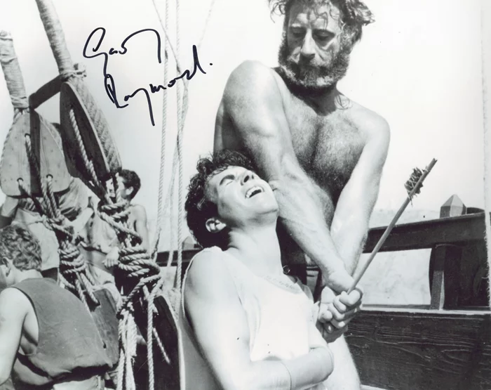 Gary Raymond autograph