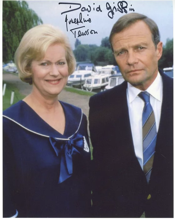 Keeping Up Appearances autograph