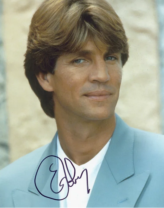 Eric Roberts autograph