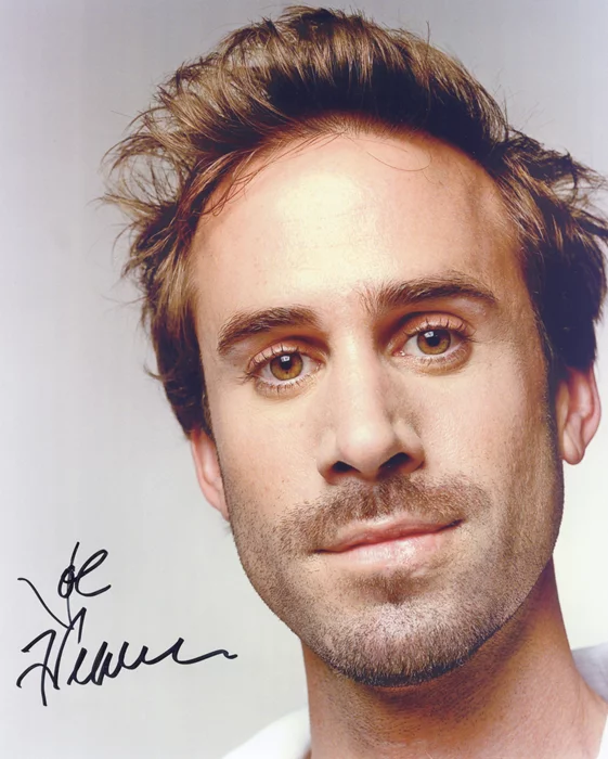 Joe Fiennes autograph