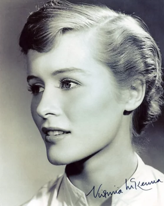 Virginia McKenna autograph
