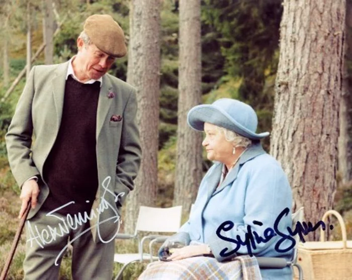 The Queen autograph