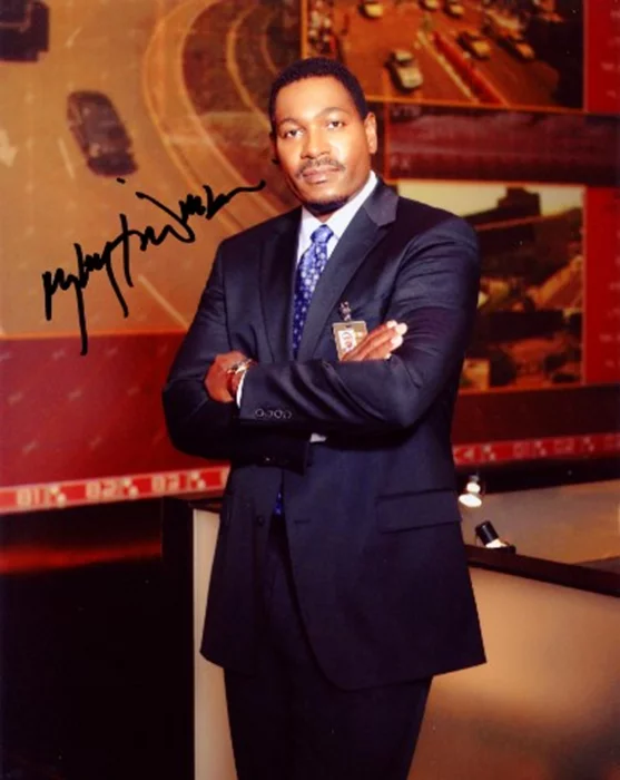 Mykelti Williamson autograph