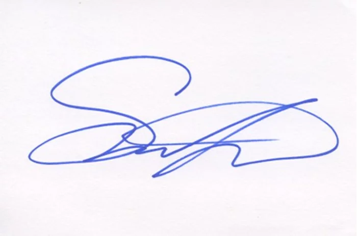Sarah Lancaster autograph