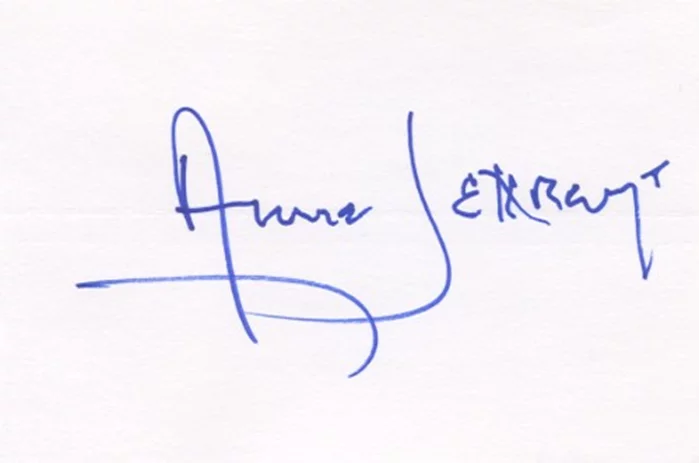 Anne Jeffreys autograph
