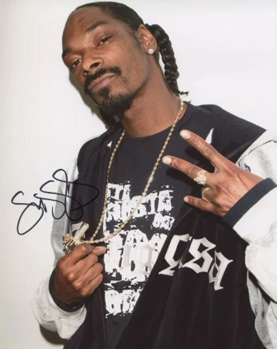 Snoop Dogg autograph