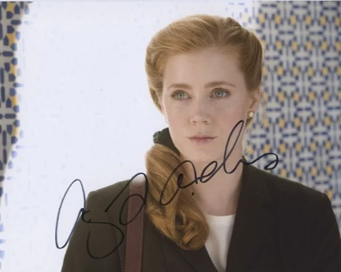 Amy Adams autograph