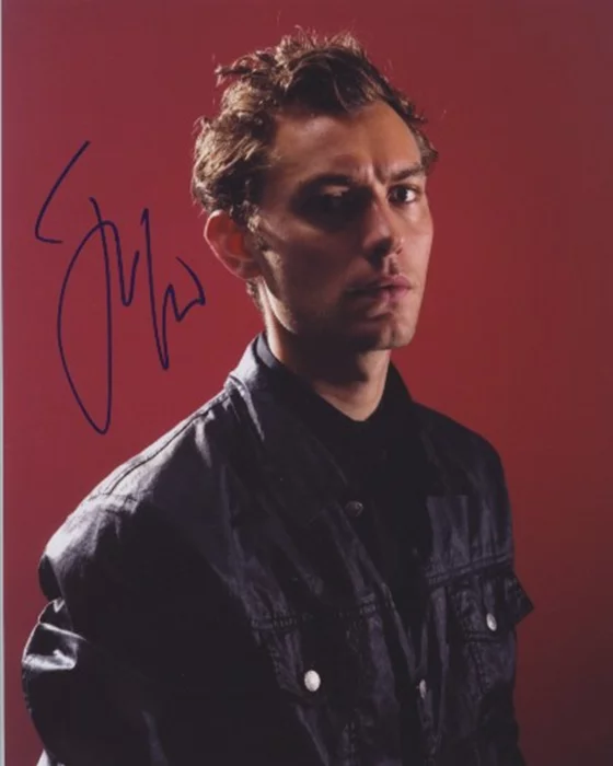 Jude Law autograph