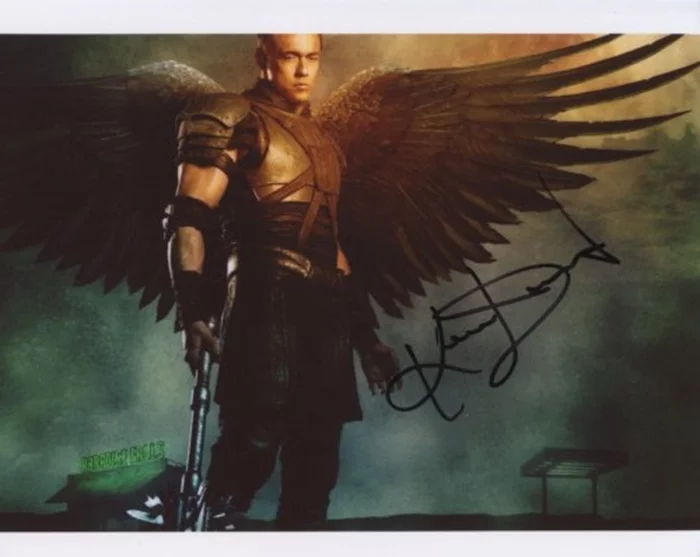 Kevin Durand autograph