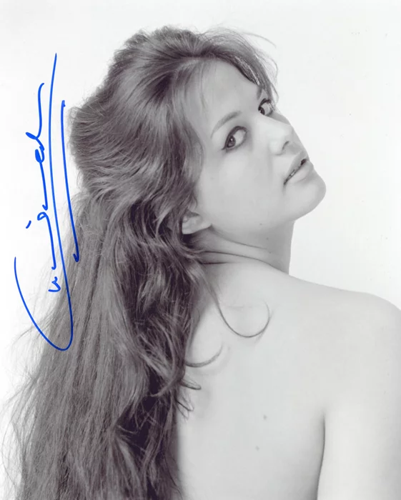 Claudia Cardinale autograph