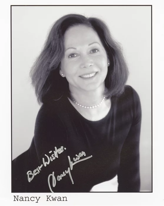 Nancy Kwan autograph