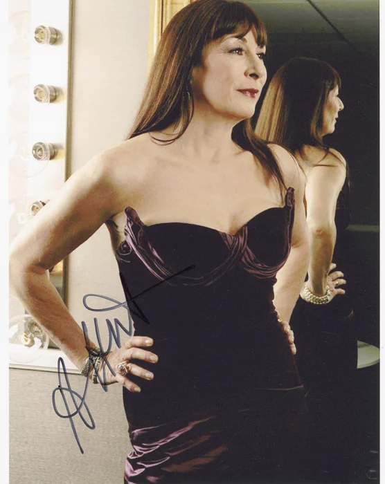 Anjelica Huston autograph