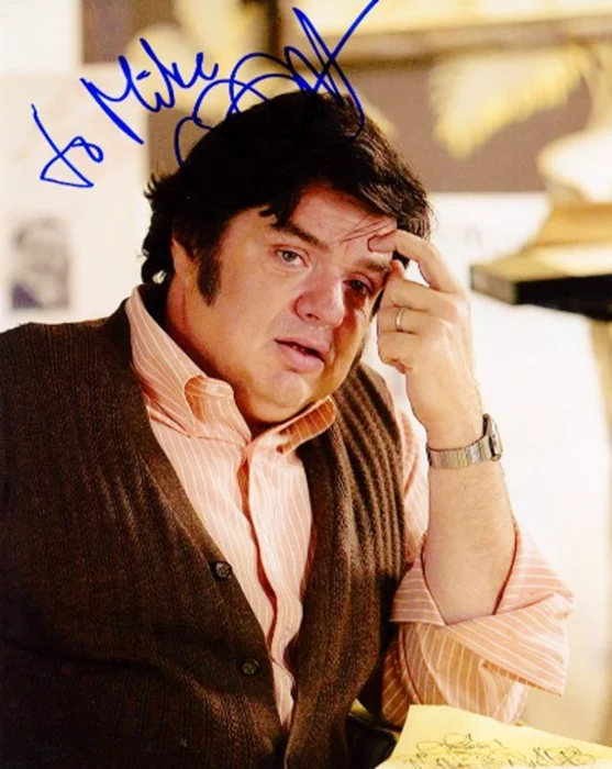 Oliver Platt autograph