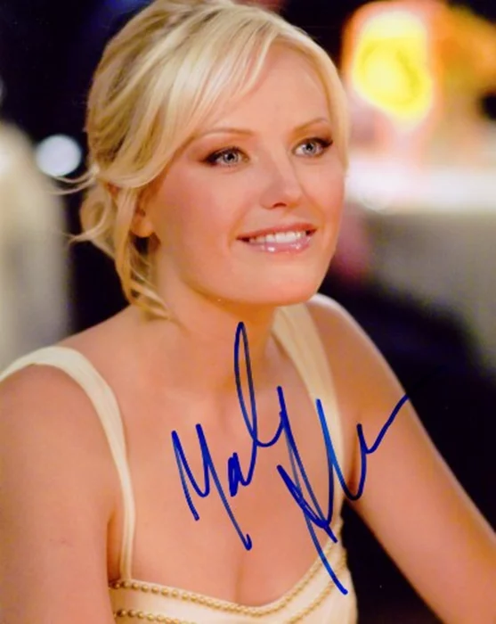 Malin Akerman autograph