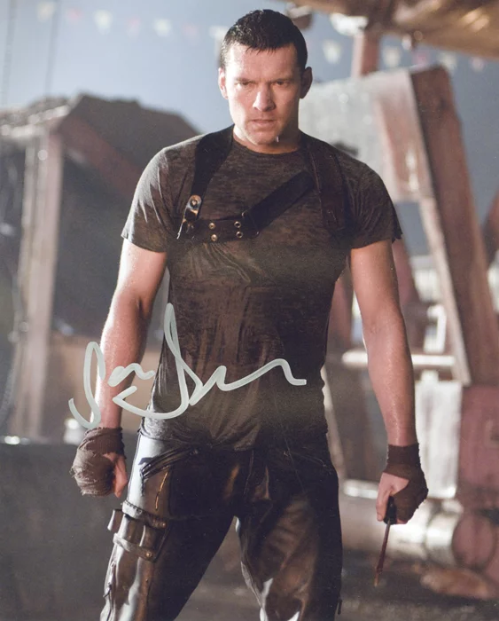 Sam Worthington autograph