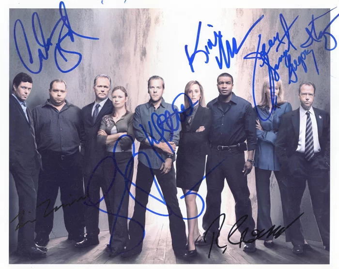 24 autograph