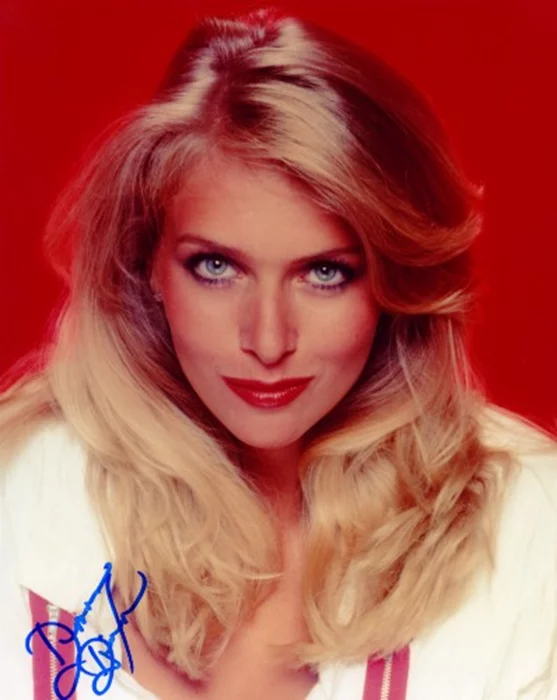 Donna Dixon autograph