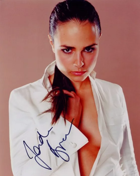 Jordana Brewster autograph