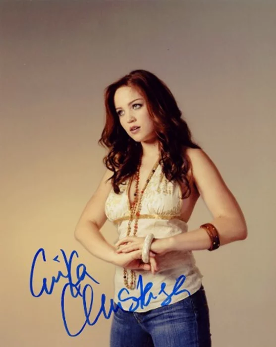 Erika Christensen autograph